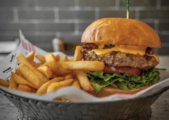 Bravo Burger